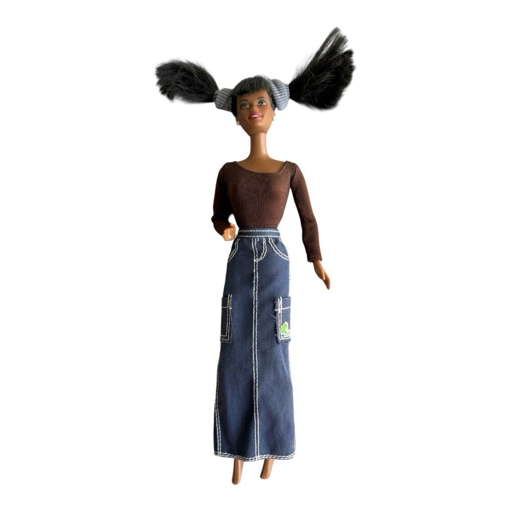 Vintage Mattel 1987 African American Barbie  Twist & Turn Bent Arm